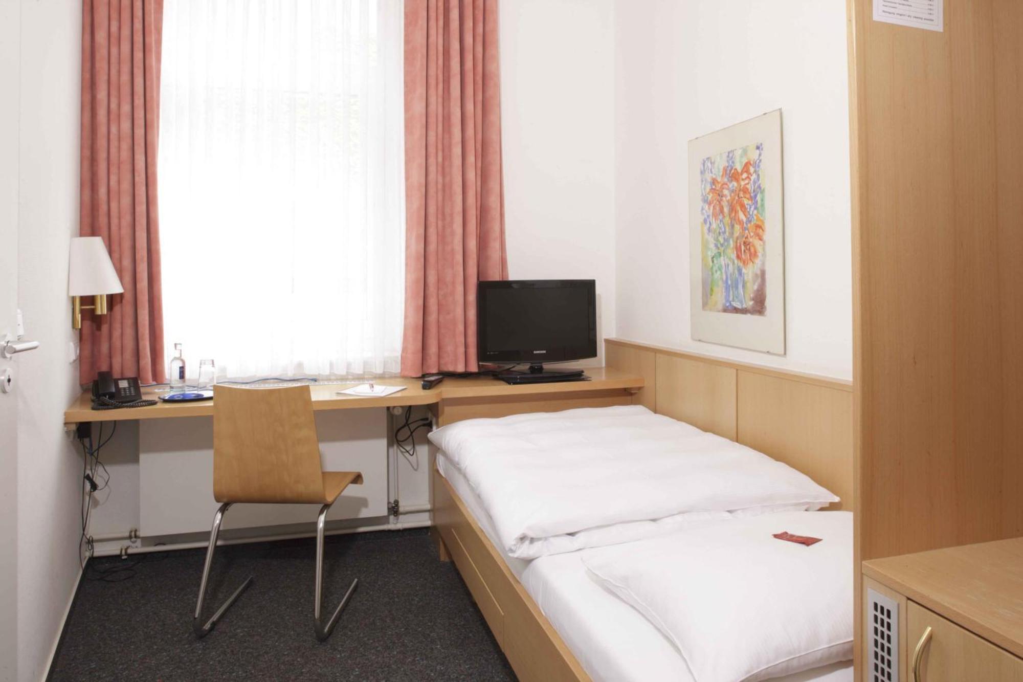 Hotel Berliner Hof 3*