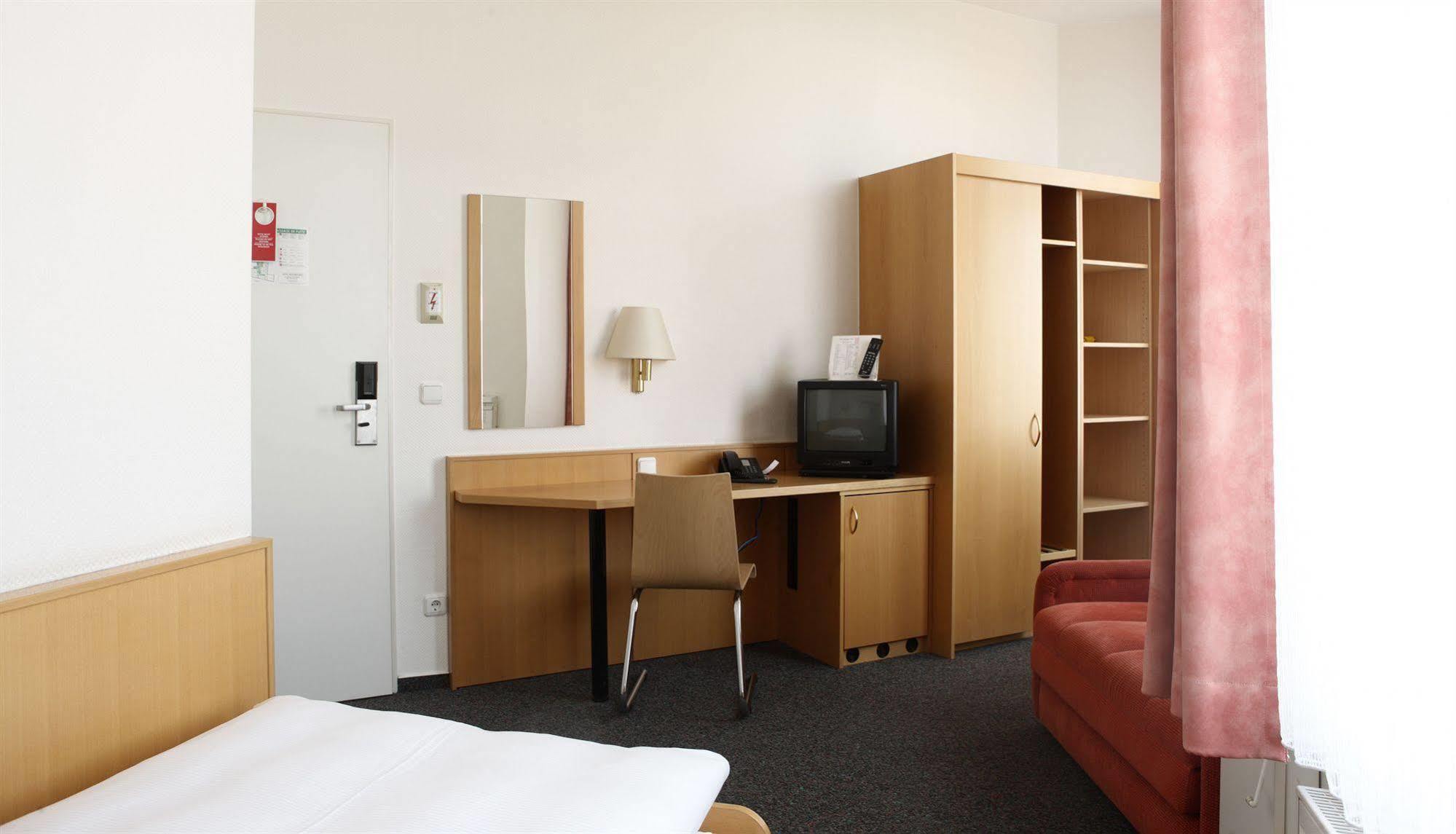 Hotel Berliner Hof 3*